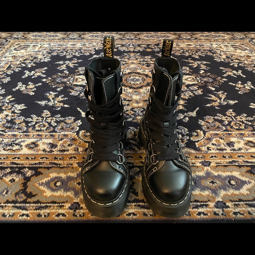 Jadon XL lightly worn. Real Dr Martens